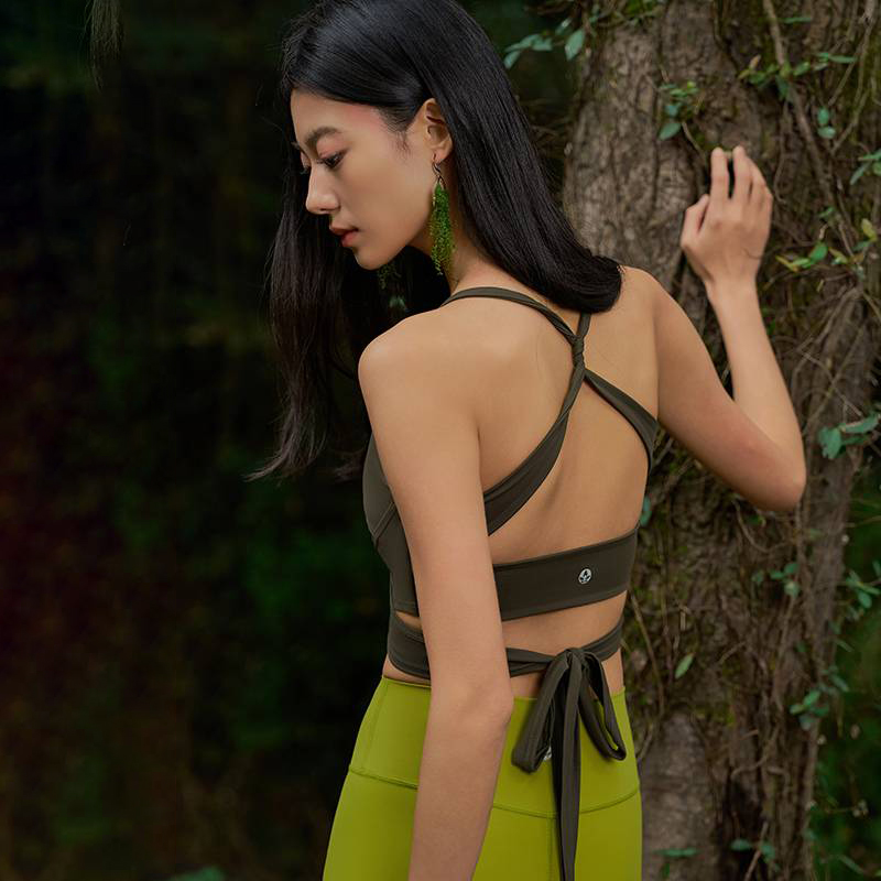 QUEEN YOGA性感綁帶運動背心(內附胸墊）
