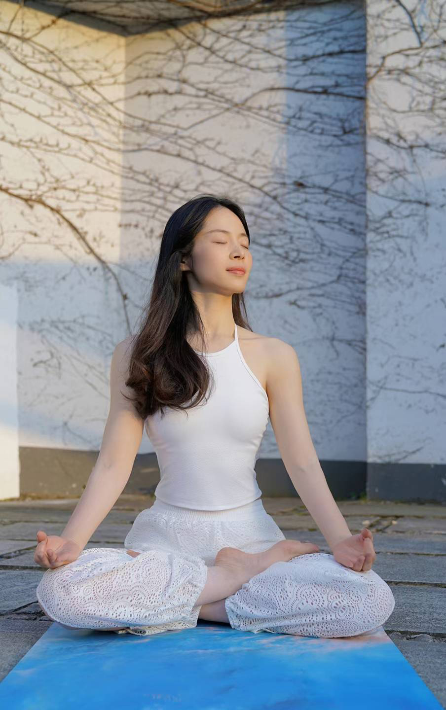QUEEN YOGA新款透氣禪風優鏤空瑜伽九分褲