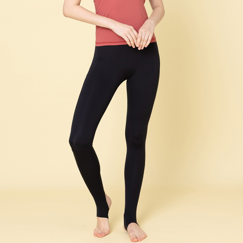 QUEEN YOGA祼感踩腳運動瑜伽褲