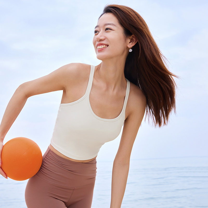 QUEEN YOGA瑜伽基礎簡約氣質優雅圓領交叉美背運動健身背心（固定罩杯）