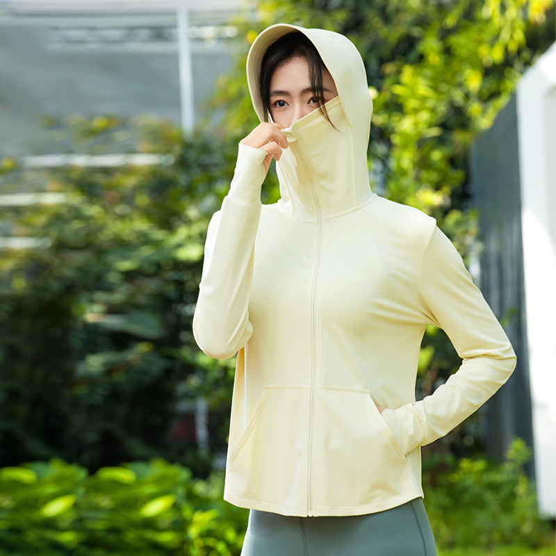 QUEEN YOGA瑜伽輕薄透氣防曬外套