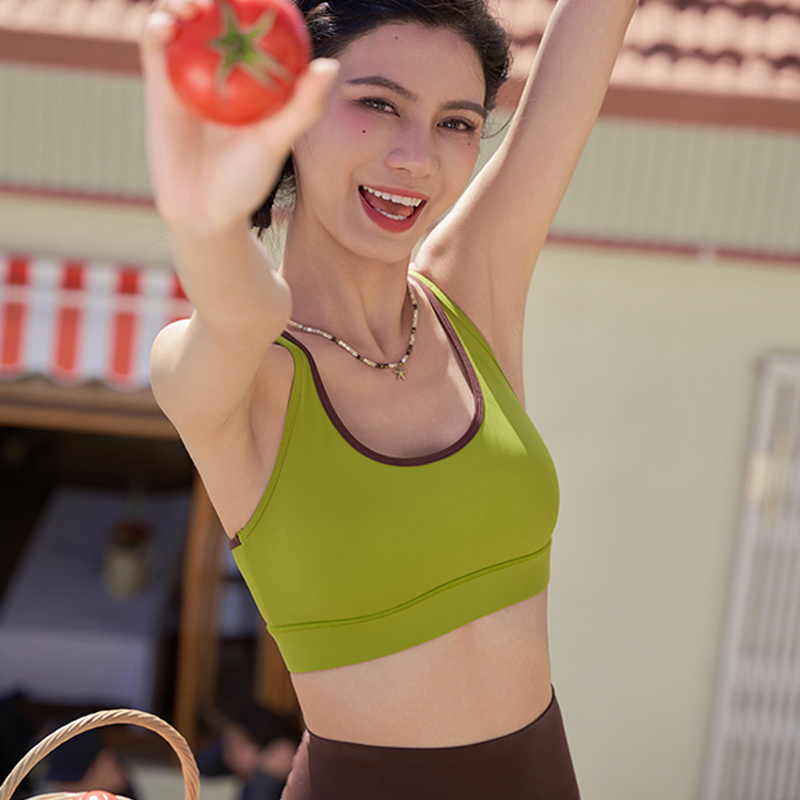 QUEEN YOGA瑜伽專業健身跑步運動BRA內衣中高強度支撐小可愛（內含胸墊）