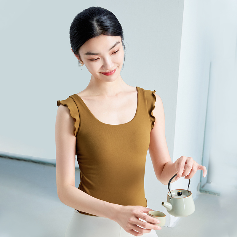 QUEEN YOGA瑜伽運動背心運動舒適小可愛（固定一體杯）