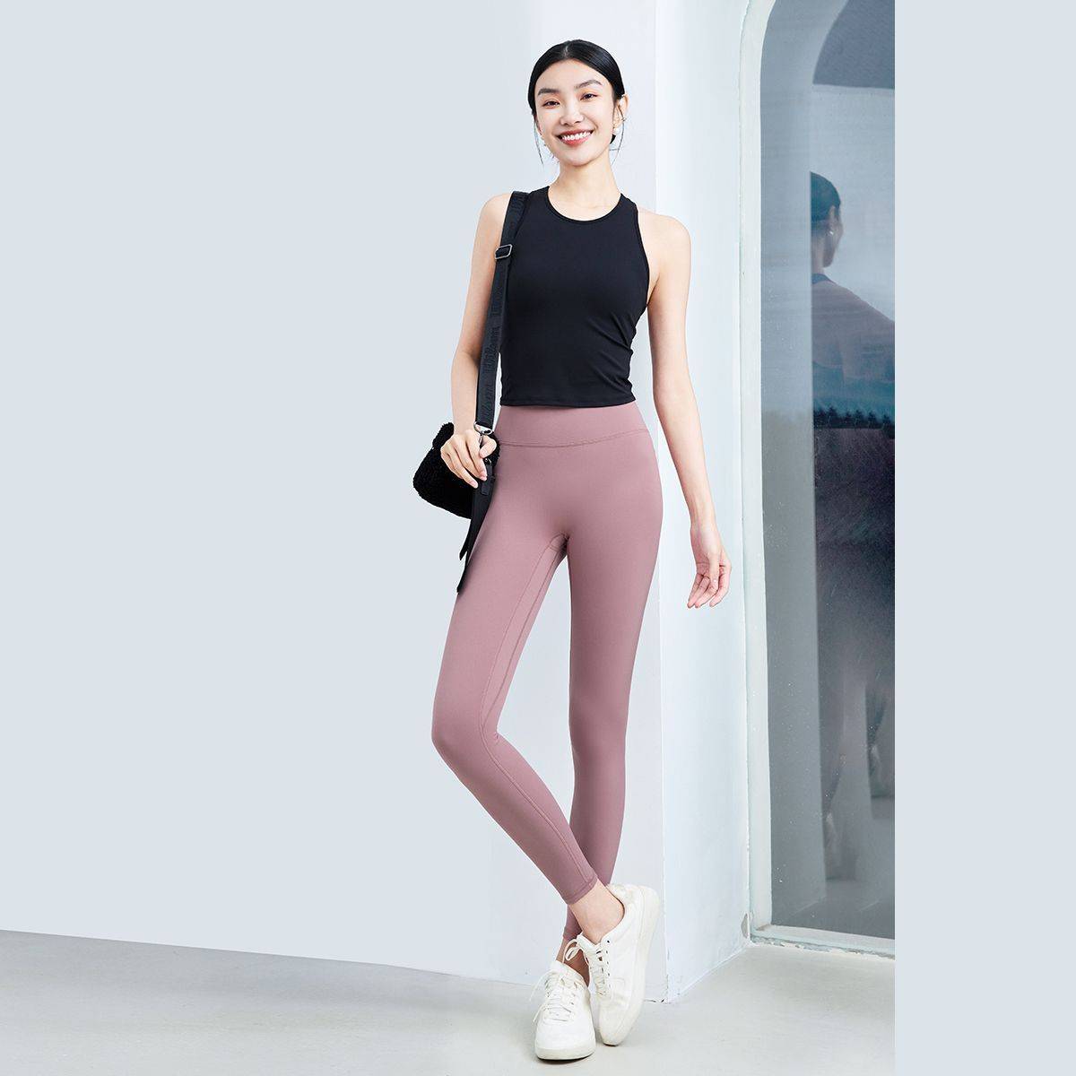 QUEEN YOGA瑜伽服工字背心運動健身外穿背心小可愛（固定一體杯）