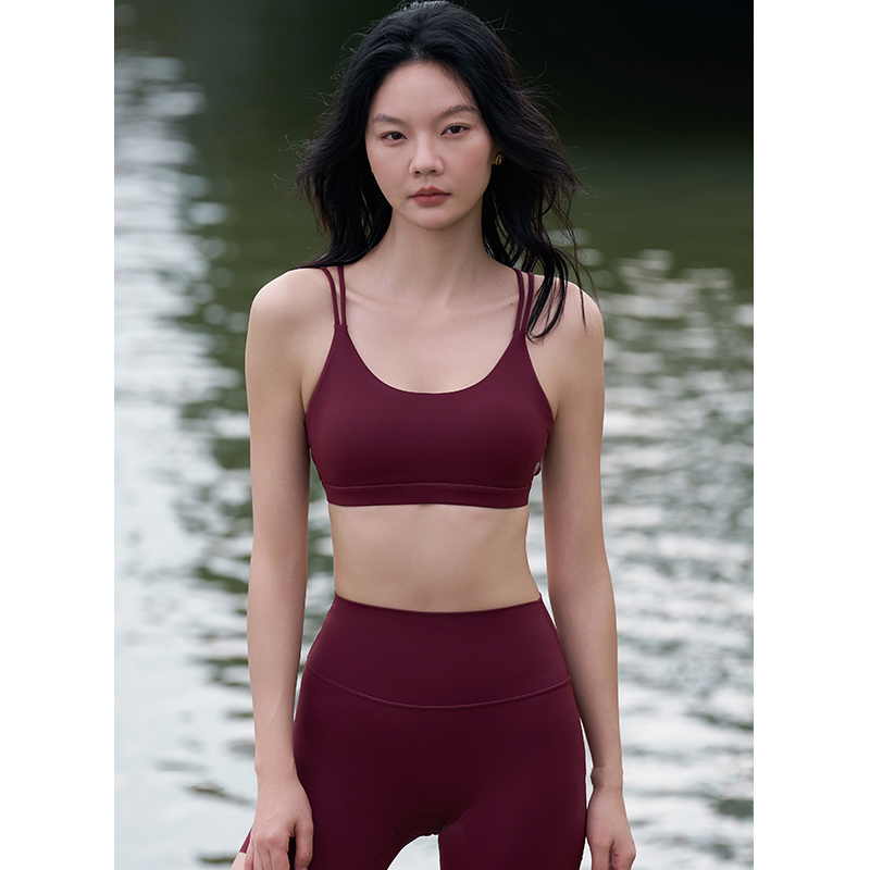 QUEEN YOGA萊卡交叉縷空運動瑜伽Bra(附贈可拆卸式胸墊)