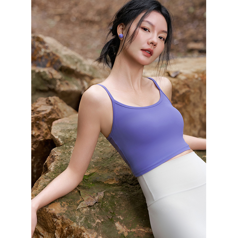 QUEEN YOGA空氣雲感短版運動瑜伽背心(附贈可拆卸式胸墊)