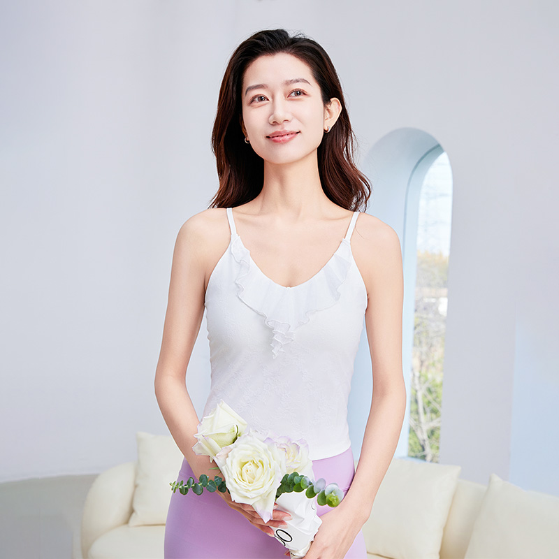 QUEEN YOGA瑜伽服休閑運動健身背心時尚收腰顯瘦一體成型背心小可愛（固定一體杯）