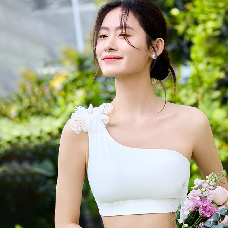 QUEEN YOGA瑜伽服優雅不對稱設計運動BRA內衣小可愛（附贈可拆卸胸墊）