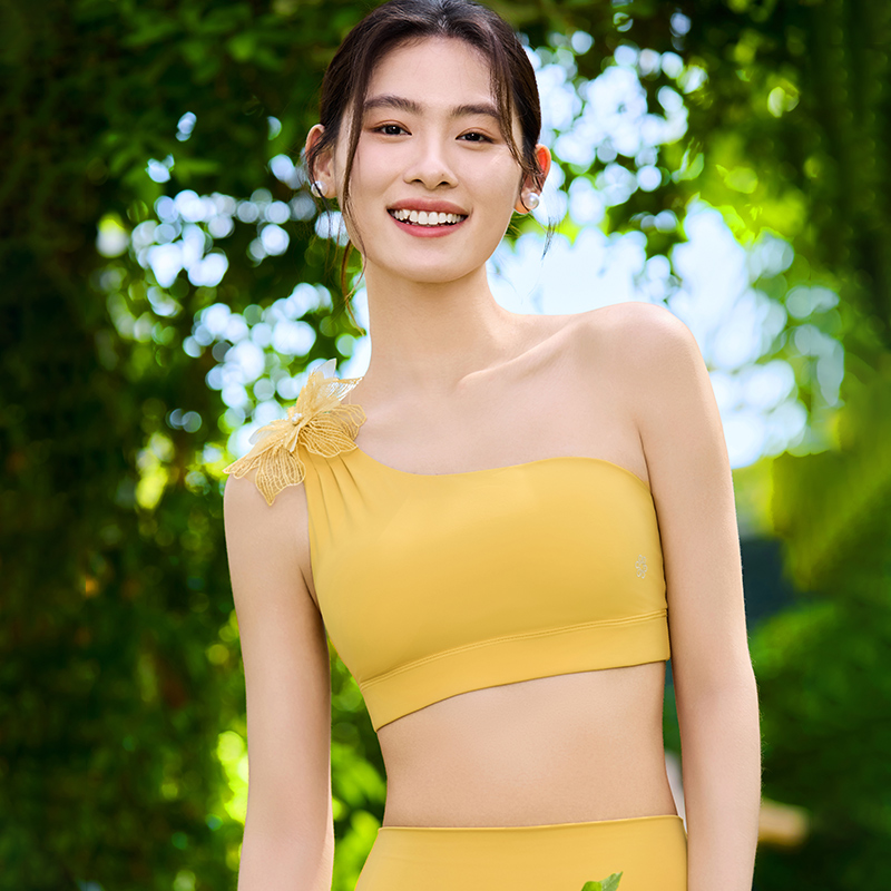 QUEEN YOGA瑜伽服優雅不對稱設計運動BRA內衣小可愛（附贈可拆卸胸墊）