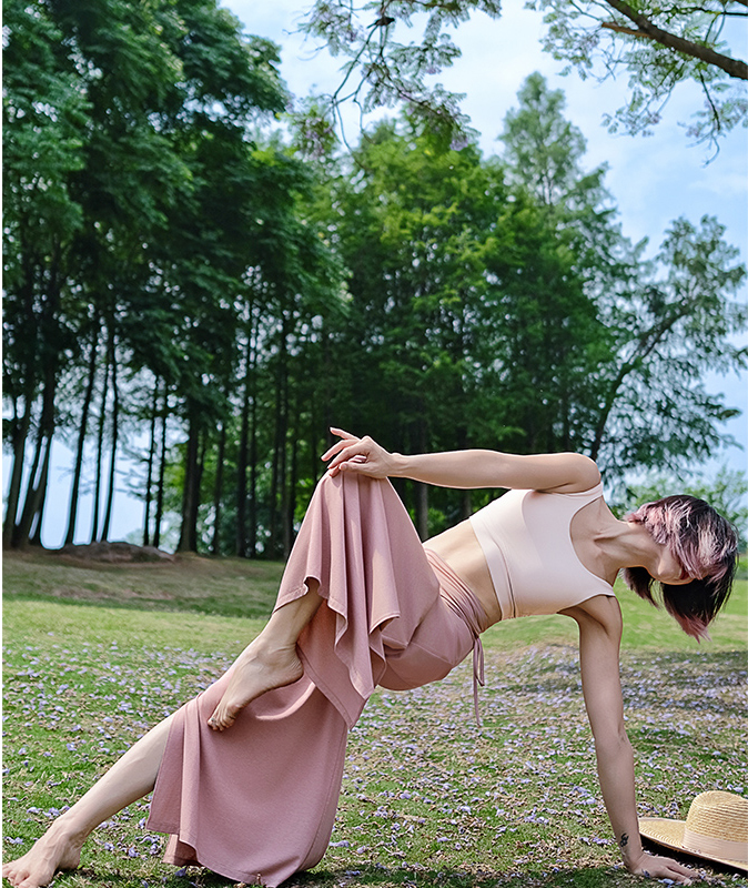 QUEEN YOGA瑜伽服自在寬鬆運動日常闊腿褲