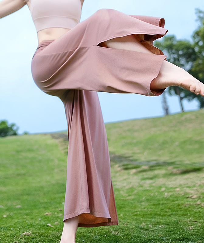 QUEEN YOGA瑜伽服自在寬鬆運動日常闊腿褲