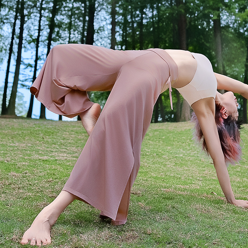 QUEEN YOGA瑜伽服自在寬鬆運動日常闊腿褲