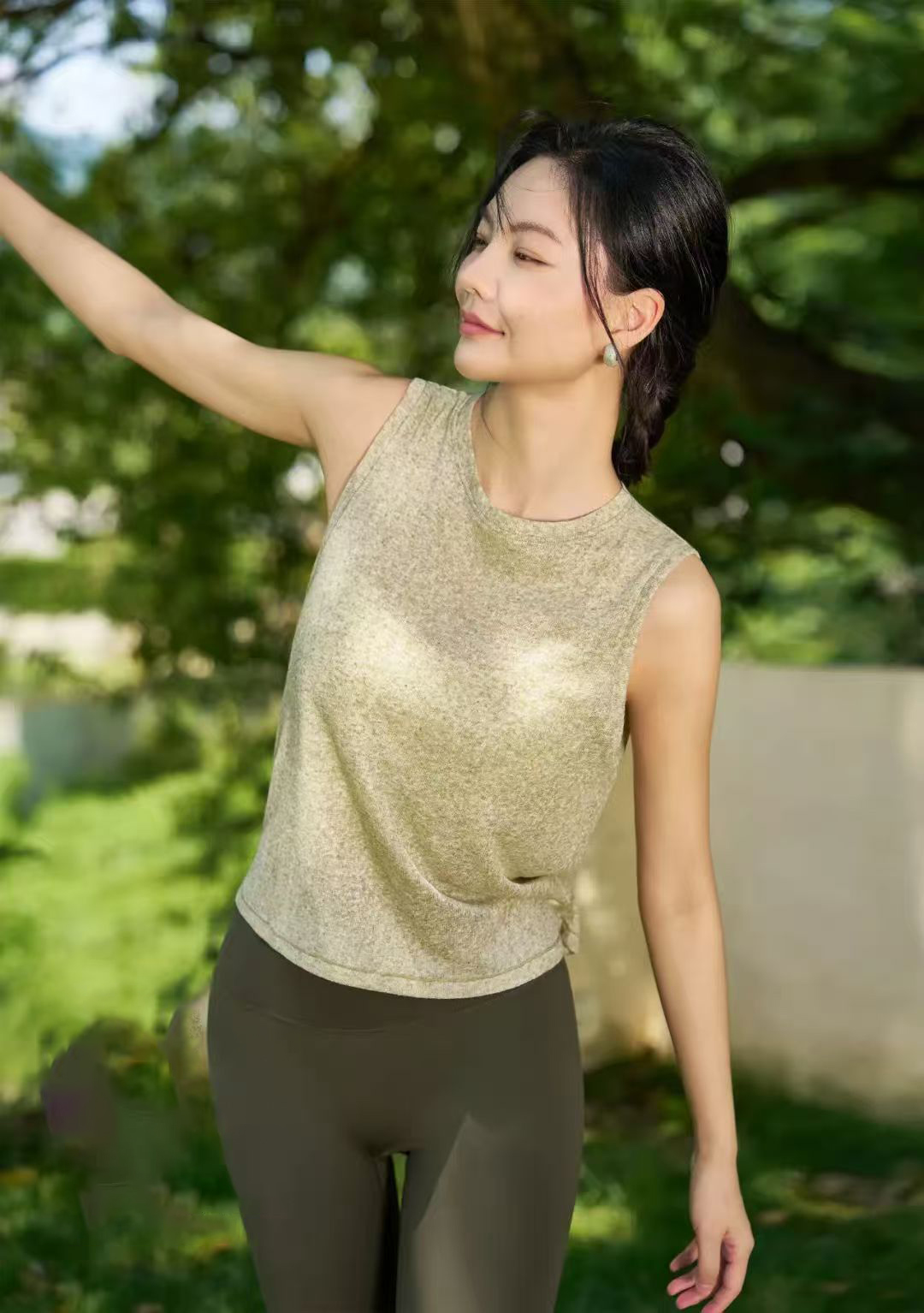 QUEEN YOGA美背優雅專業運動罩衫外搭（無胸墊款）
