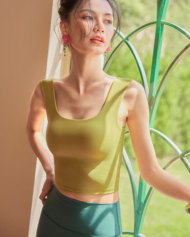 QUEEN YOGA瑜伽服專業高端時尚背心高級感運動瑜伽背心（內含胸墊）