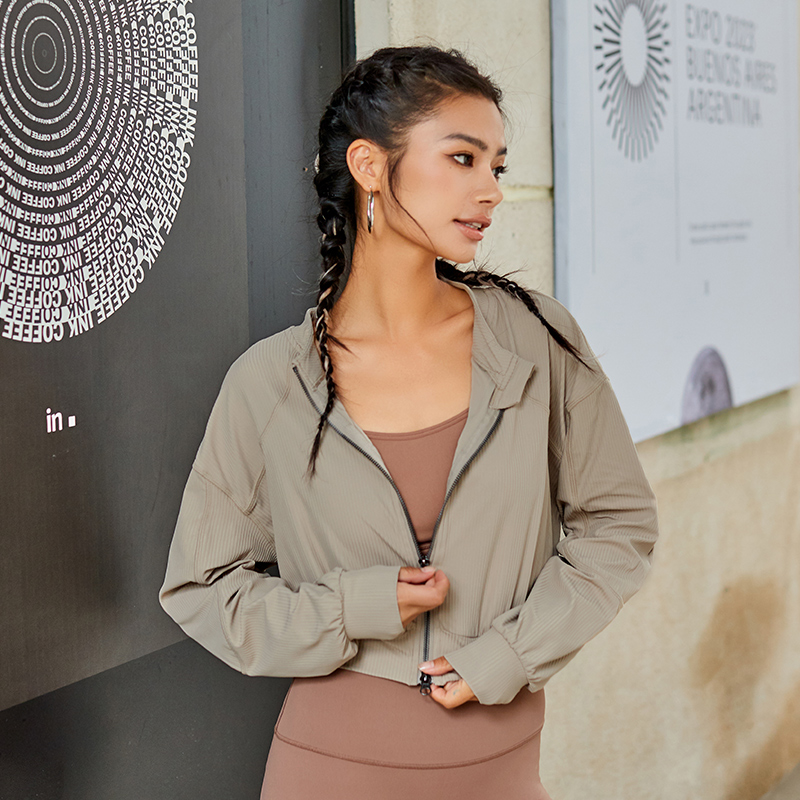 QUEEN YOGA秋冬新款外套