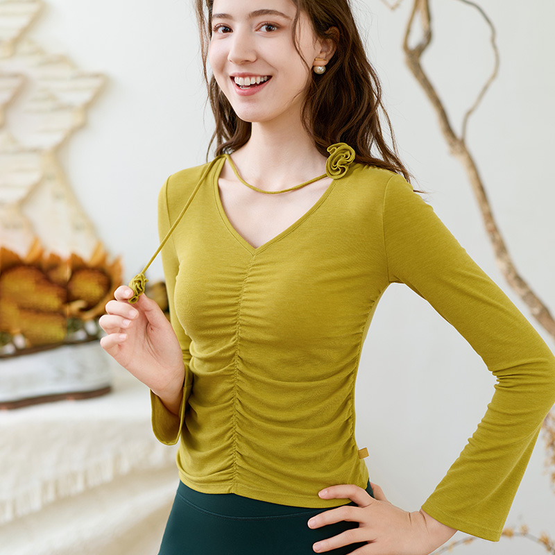 QUEEN YOGA瑜伽服新款羊毛收腰抽褶顯瘦運動優雅瑜伽外搭罩衫（無胸墊款）