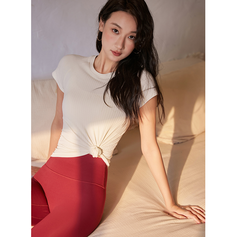 QUEEN YOGA瑜伽服新品短袖健身外穿專業時尚高級感外搭罩衫（無胸墊款）