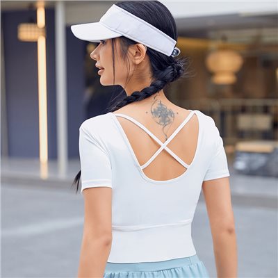 QUEEN YOGA 短款露背透氣瑜珈運動短袖(附可拆卸式胸墊)